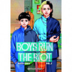 BOYS RUN THE RIOT 03